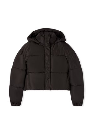 Czarna, krótka kurtka puchowa z kapturem, z gładkiej nylonowej powierzchni, o pudełkowym kształcie, z elastycznymi mankietami i pikowanymi sekcjami.