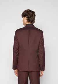 BOSS HOUSTON SET - Kostiumas - open red two