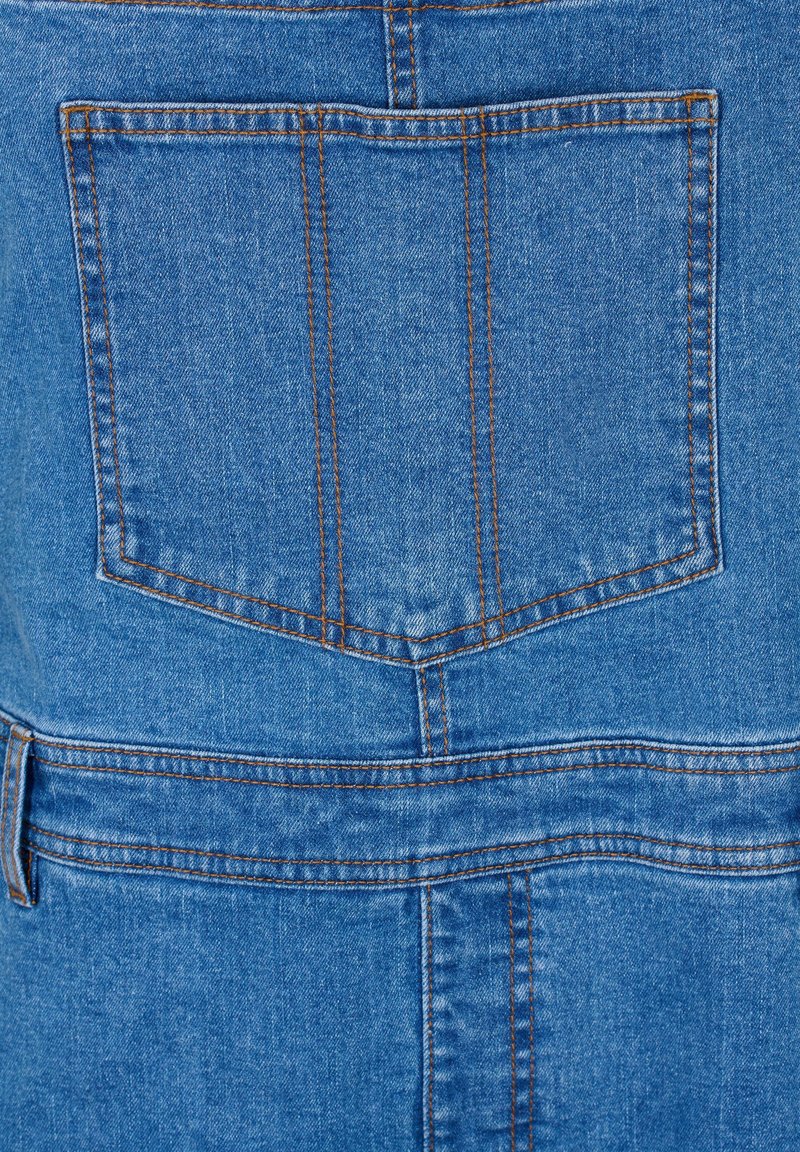 WHEAT Regular Latzhose 'Loopa' in Nachtblau | ABOUT YOU