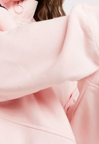 Nike Sportswear Sweatshirt - pink