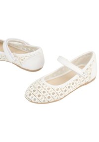 Mayoral MERCEDITAS CALADA - Bailarinas con hebilla - blanco