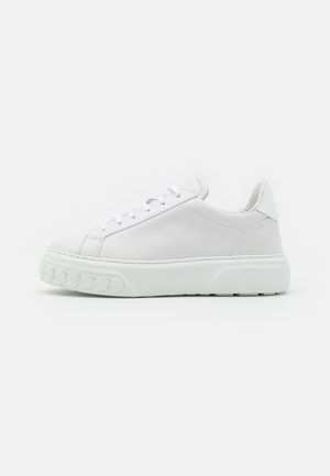 OFF-ROAD LEOPOP - Trainers - bianco