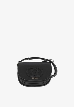 Sac bandoulière en cuir noir avec fermeture à rabat, logo Guess embossé sur le devant et bandoulière réglable.