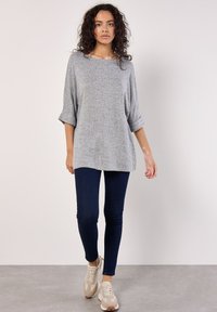 Apricot BATWING  - Trui - silver
