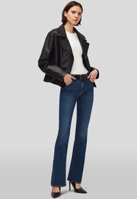 7 for all mankind Jean bootcut - mid blue