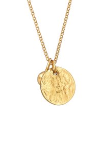 Goldene Anhänger-Halskette mit einem texturierten runden Charm, markiert mit '925', an einer filigranen Kette mit einer einfachen Verbindungsschleife.