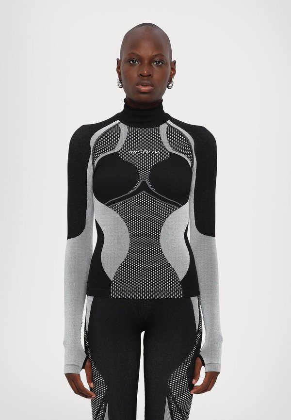 PERFORMA LONG SLEEVE   - Long sleeved top