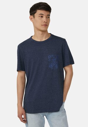 - T-shirt z nadrukiem