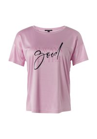 Camiseta rosa de manga corta hecha de tela suave, con la frase "Siempre ve lo bueno" impresa en tipografía negra en la parte frontal.