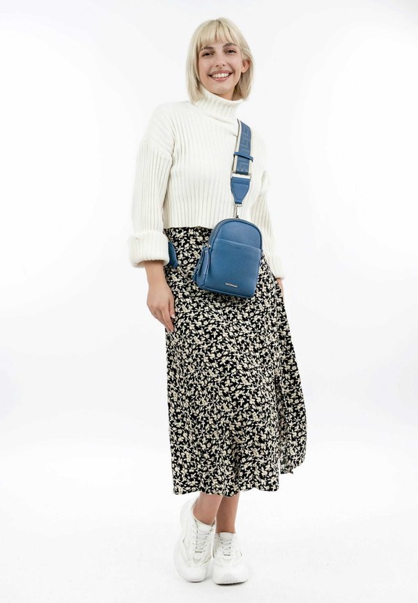 UMHÄNGE ELENA - Umhängetasche - denim