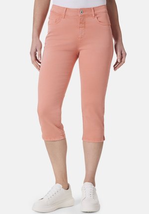 TAHITI CAPRI  - Jeans Shorts - orange peach
