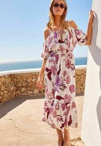 Next OFF SHOULDER STRAPPY SUMMER - REGULAR FIT - Rochie de zi - cream pink floral