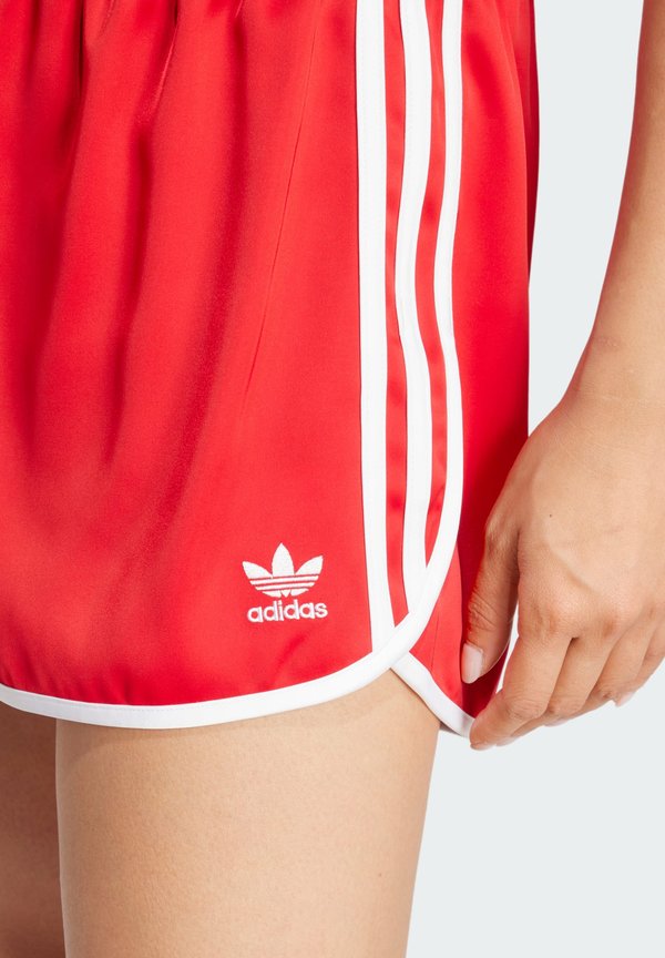 SPRINTER - Tracksuit bottoms - betsca4