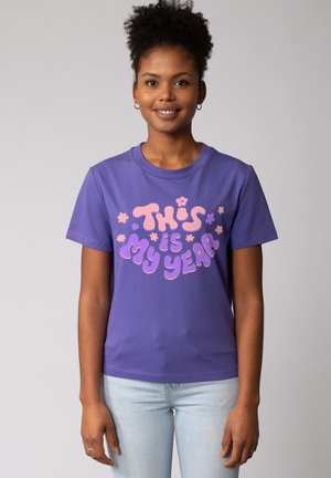 THIS IS MY YEAR - T-shirt print - purple love