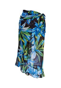 Falda envolvente floral con fondo negro y patrones de flores tropicales azules y verdes, fabricada con una tela ligera y transparente con un dobladillo con volantes.