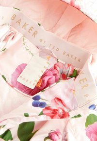 Baker by Ted Baker Vinterfrakke - pink