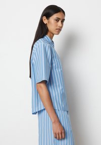 Marc O'Polo DENIM Nööpidega pluus - medium blue multi
