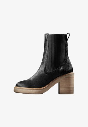 Clarks, CASSIANO TOP INTEREST - Platform ankle boots - black