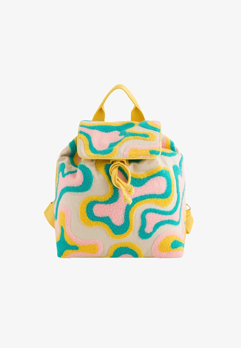 Multifarvet tekstil rygsæk med et fuzzy, abstrakt mønster i pink, turkis og gul. Øverste flaplukning med en gul snor.