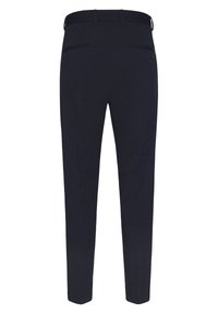 Pantalon bleu marine à coupe slim, doté de deux poches arrière, d'une passants pour ceinture et d'une texture de tissu lisse sans motifs visibles.