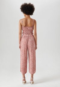 PULL&BEAR Top - light red