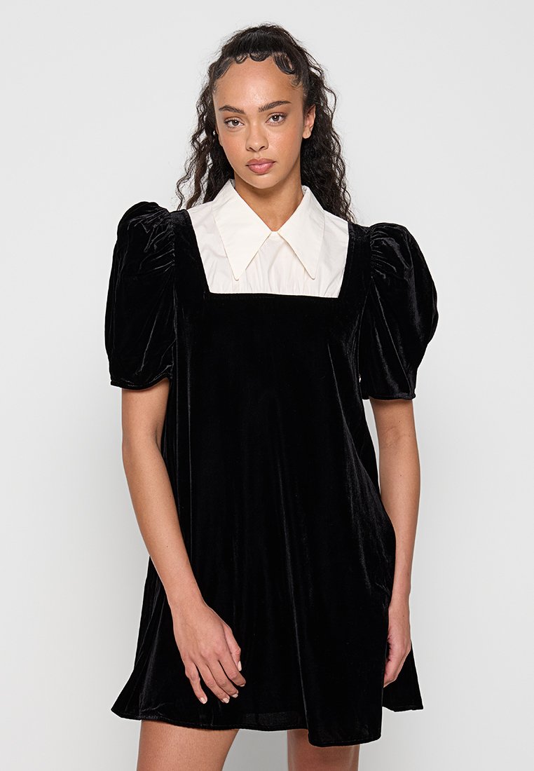 & Other Stories Jurk zwart & Other Stories Jurk zwart