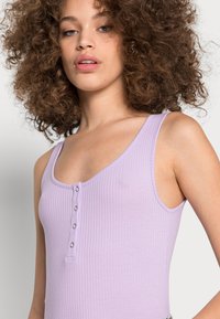 Pieces PCKITTE TANK - Top - lavendula
