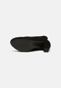 Anna Field Botas de tacón - black