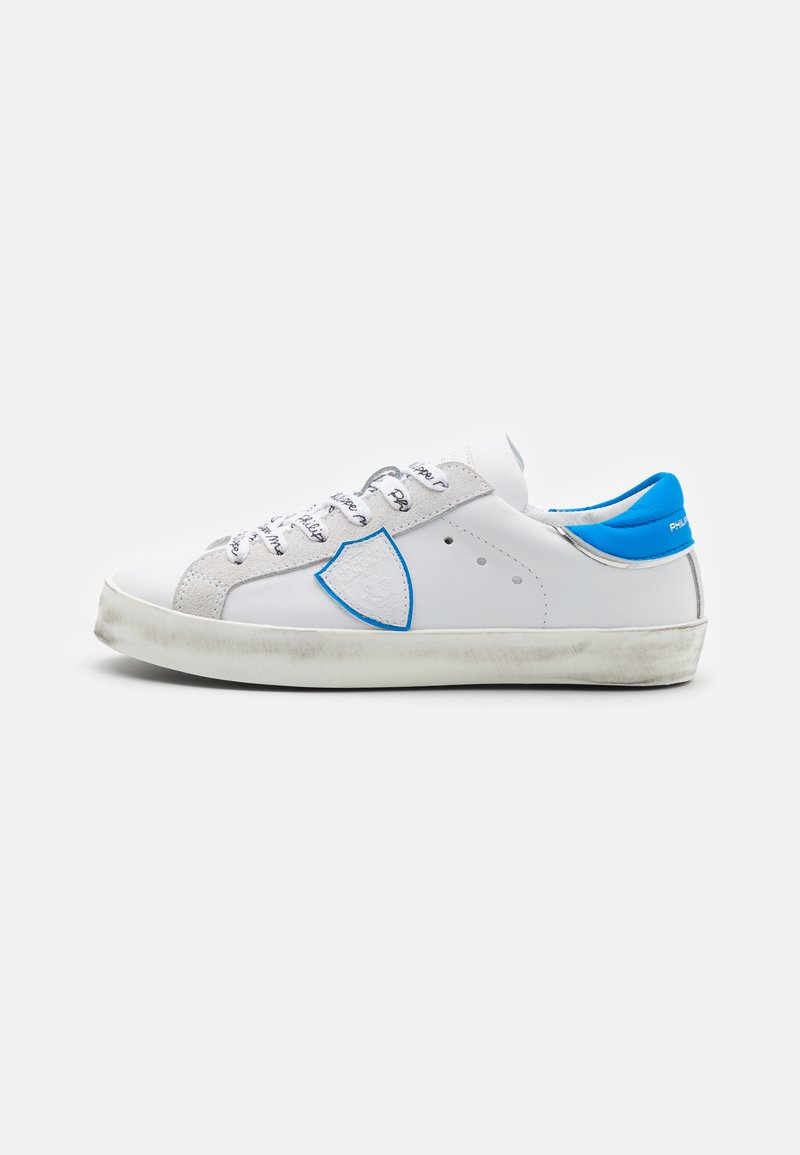 Sneakers low