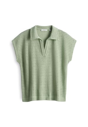 Lichtgroen gebreid shirt met korte mouwen, een kraag en een v-halslijn; heeft een gestructureerd patroon met open weefsel overal.