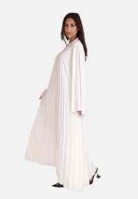 Elara ABAYA - Vestito lungo - weiß