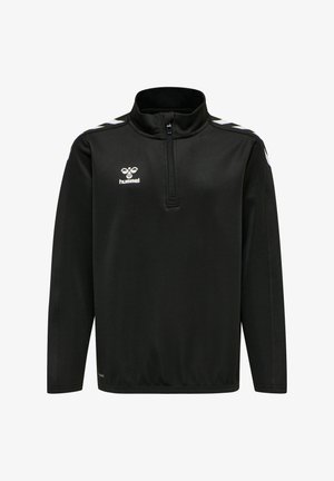 Czarny sweter z zamkiem przy kołnierzu, wykonany z gładkiego materiału. Posiada białe akcenty na ramionach oraz logo na klatce piersiowej.