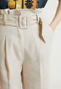 New Look Pantalon classique - stone