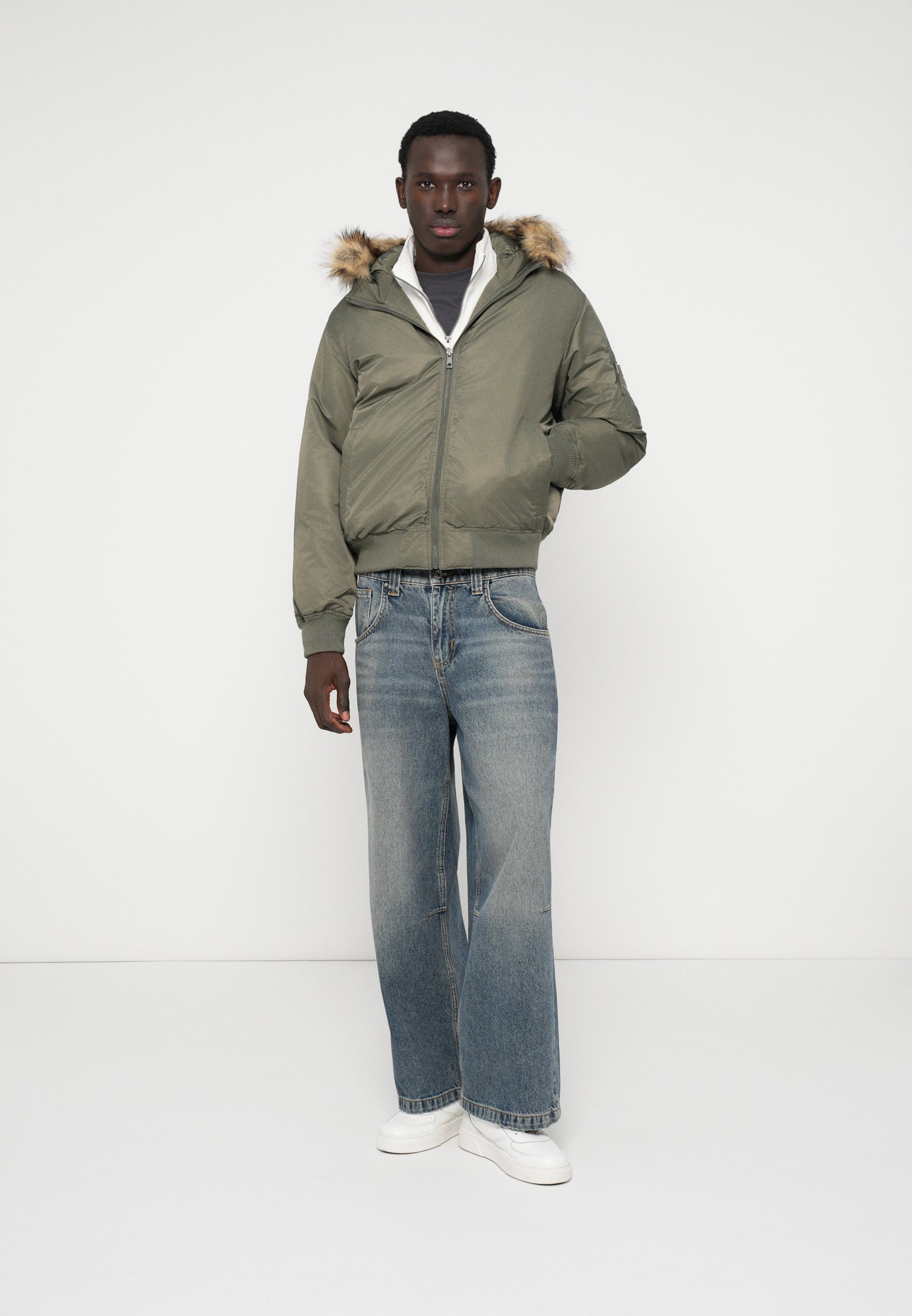 Hollister Co. MILITARY JACKET - Winter jacket - green - Zalando.co.uk Hollister Co. MILITARY JACKET - Winter jacket - green - Zalando.co.uk