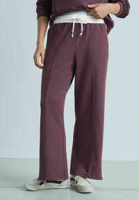 Next SIDE STRIPE JOGGERS - Träningsbyxor - berry red