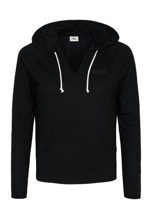 Svart hoodie i mjukt tyg, med V-ringning, vita dragsko, långa ärmar och en framficka med känguru-design. Diskret varumärke synligt.