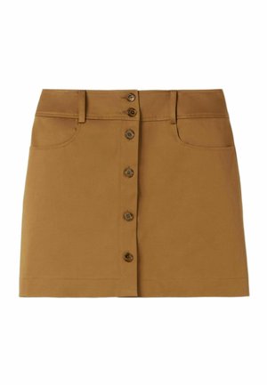Jupe mini en coton marron avec une fermeture à boutons sur le devant, cinq boutons, deux poches latérales et un ourlet droit.