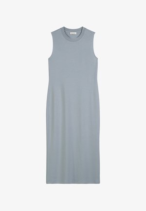 Jasnoniebieska sukienka bez rękawów z miękkiego materiału, do kolan, z okrągłym dekoltem i prostym, nieozdobionym wzornictwem.