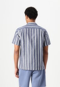 Tommy Hilfiger BLEND STRIPED SHIRT - Shirt - preppy navy