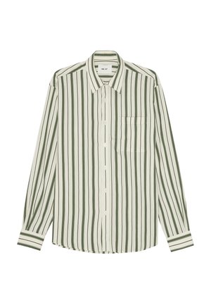 Camicia da uomo a maniche lunghe con bottoni, a righe verticali verdi e bianche e una tasca sul petto.