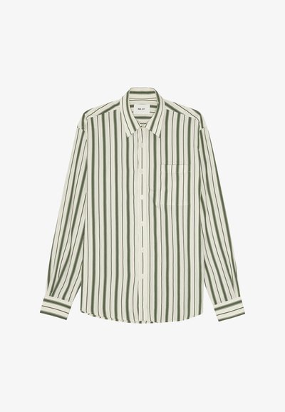 Chemise pour homme à manches longues avec boutons, rayures verticales vertes et blanches et une poche poitrine.
