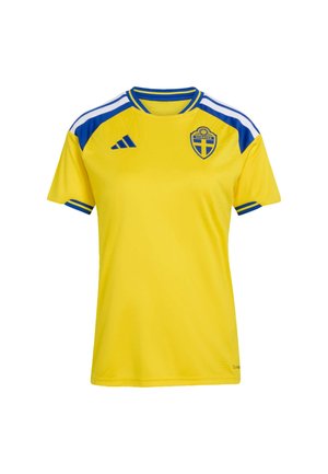 Maillot de sport jaune avec accents bleus sur les épaules, porte le logo Adidas et l'écusson suédois, fabriqué en tissu respirant, manches courtes.