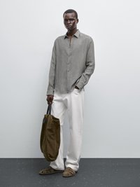 Thumbnail Image 2