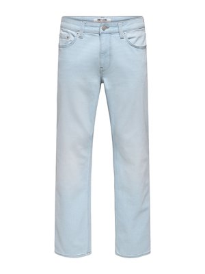 Jean droit pour homme de couleur bleu clair avec poches avant, passants de ceinture et fermeture par bouton.