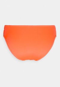 Parte de baixo de biquíni laranja com uma textura suave e design sem emendas. Apresenta um corte de altura média e uma cor sólida, sem padrões ou detalhes.