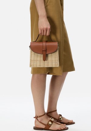 Ipekyol, IPEKYOL BAG RATTAN FLAP CONTRAST BAG - Sac à main - brown