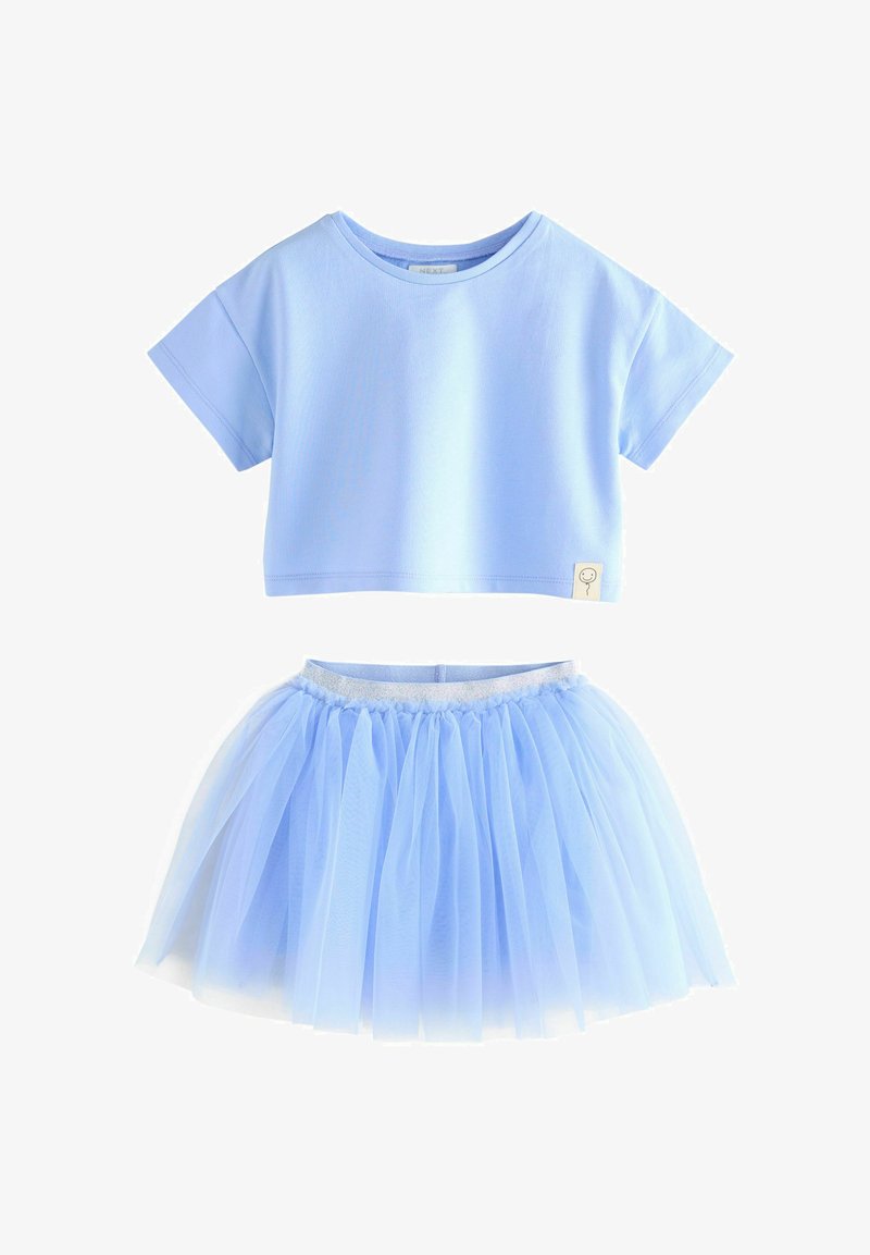 Light blue short-sleeve crop top paired with a matching light blue tulle skirt with an elastic waistband.