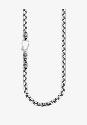 Silberne Metallkette mit rechteckigen Gliedern und einem Karabinerverschluss mit dekorativen Akzenten.