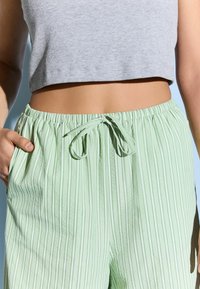 Next TEXTURED STRIPE WIDE LEG PETITE - Püksid - green