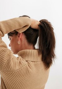 bonprix ROLLKRAGEN - Maglione - beige